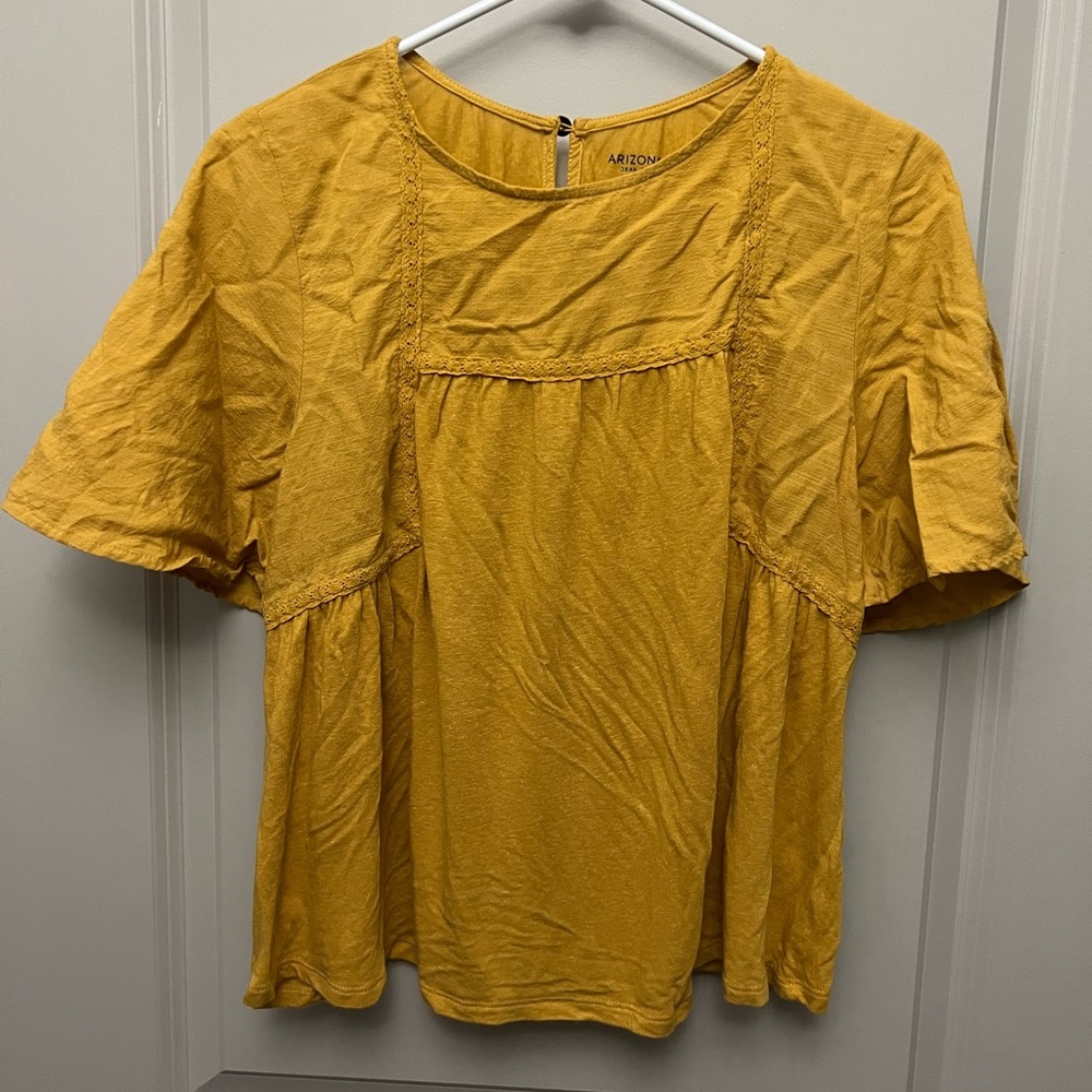 Arizona Jean Co. Blouse
